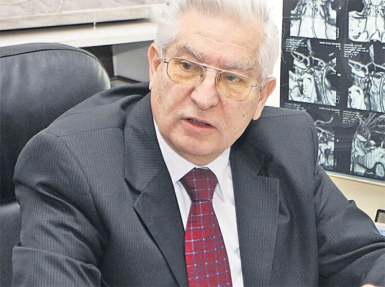 prof-vlad-ciurea:-scrieti-cat-mai-mult-de-mana.-este-extraordinar-cum-tot-creierul-lucreaza