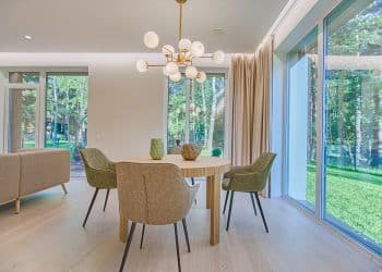 mobilier minimalist