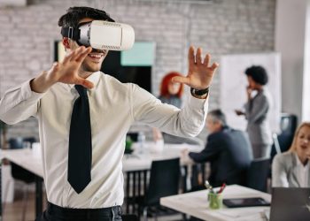 Dezvoltarea realității virtuale