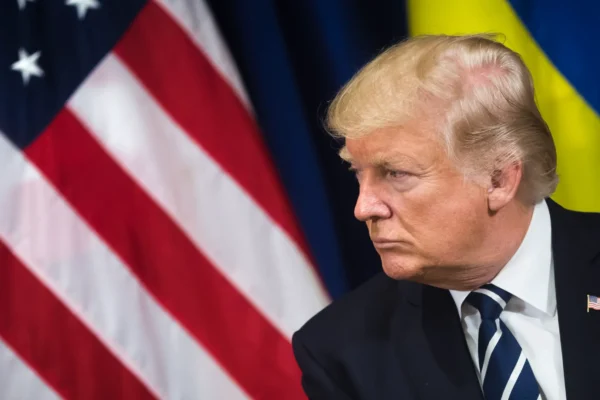 Trump a aprobat planuri de atac asupra Iranului. Așteaptă un semnal din partea Teheranului