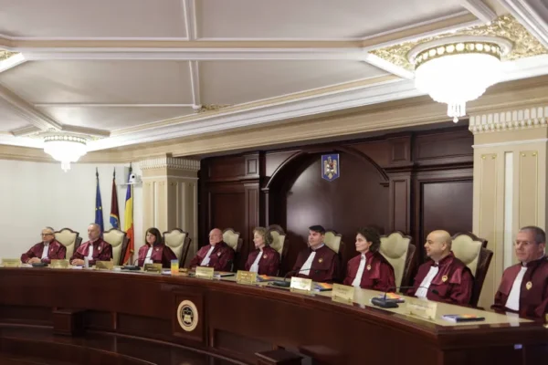 Ce argumente au judecătorii CCR să nu taie pensiile speciale? Șanse uriașe ca legea să nu treacă
