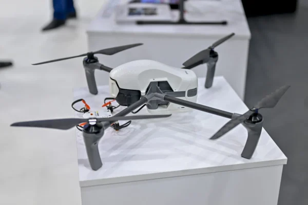 Armata olandeză a deschis focul împotriva unor drone ce survolau o zonă interzisă