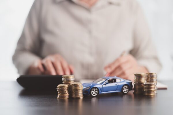 Ce costuri presupune o mașină în afară de prețul de cumpărare